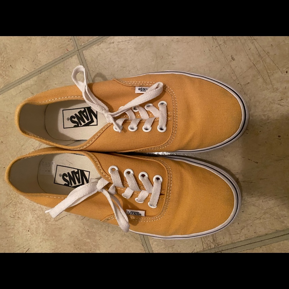 yellow vans!